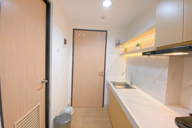 ウォーム ミニマリスト スタジオ アパートメント ジ アルトン