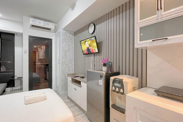 モダン スカンジナビアン スタジオ アット デルフト チプトラ マカッサル アパートメント