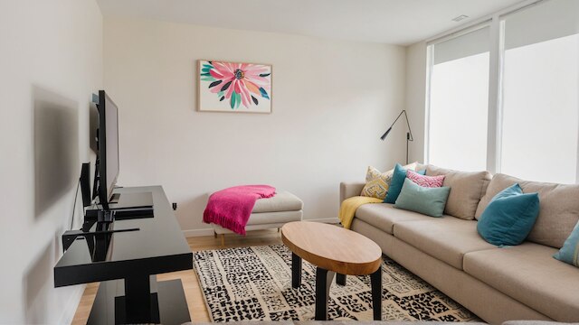 モダン ブティック リビング イン カルバーシティ