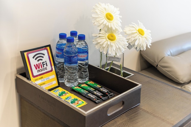 ザ リックス マディソン タワー ウィズ プール アンド ジム