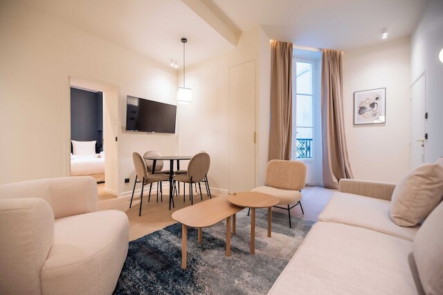 エクセプショナル アパートメント ウィズ エアコン-1ベッドルーム-4人-パレ ガルニエ