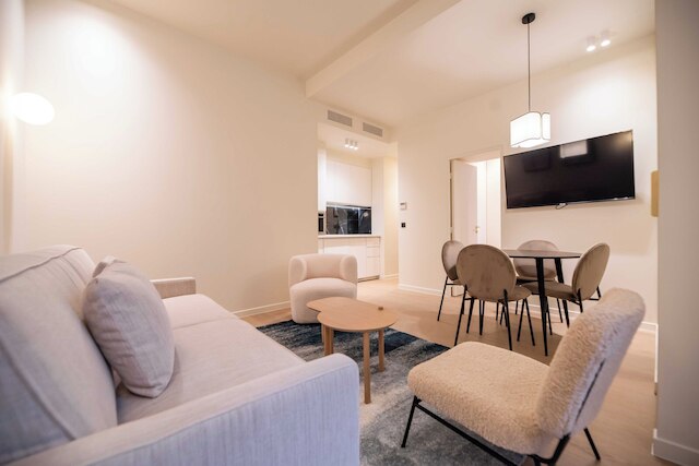 エクセプショナル アパートメント ウィズ エアコン-1ベッドルーム-4人-パレ ガルニエ