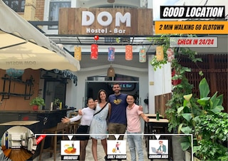 Dom Hostel and Bar