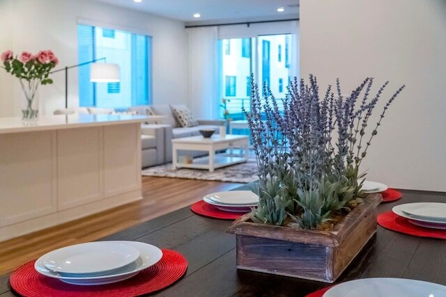 Central Location Cozy Private Bedroom w Bathroom