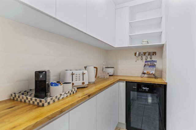 Rainforest Reef Retreat - Esplanade Ground-floor Apartment