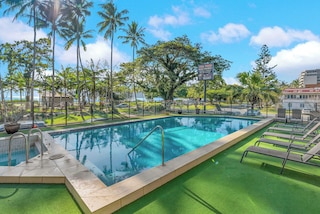 Rainforest Reef Retreat - Esplanade Ground-floor Apartment