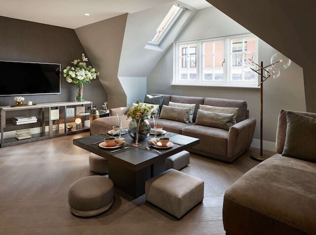 ザ ペントハウス ポーズ ソーホー バイ フランキー セイズ