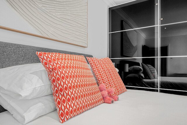 ア スカラーズ ギャラリー ブルームズベリー バイ フランキー セイズ