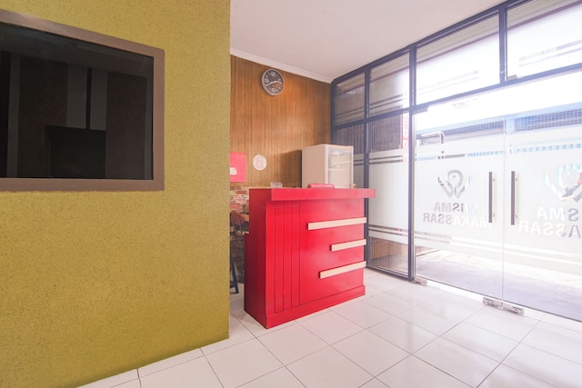 ホテル O マカッサル ニア RS グレステリナ フォーマリー ウィスマ マカッサル