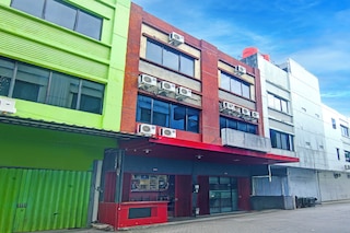 Hotel O Makassar near RS Grestelina formerly Wisma Makassar