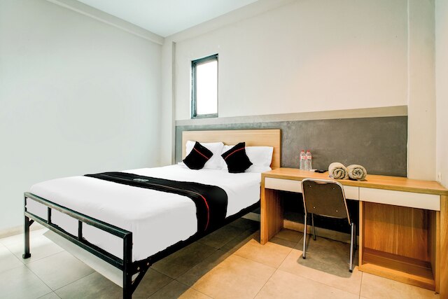 Collection O 94637 Teratai Residence