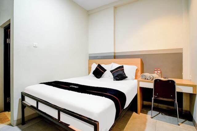 Collection O 94637 Teratai Residence