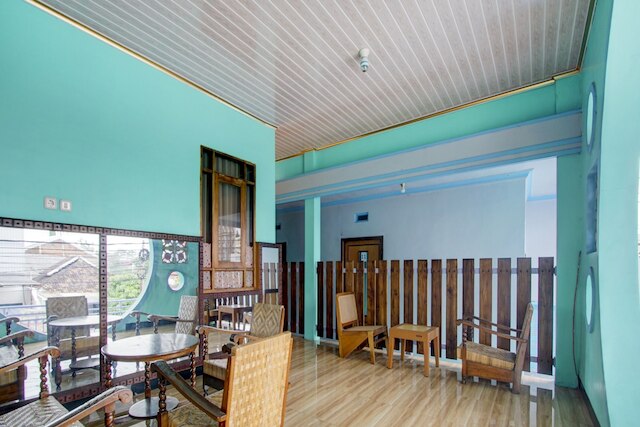 ホテル O シビラ カフェ & ホームステイ