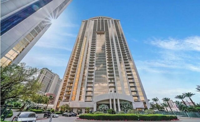 Suite Hub LV at Signature Sphere View