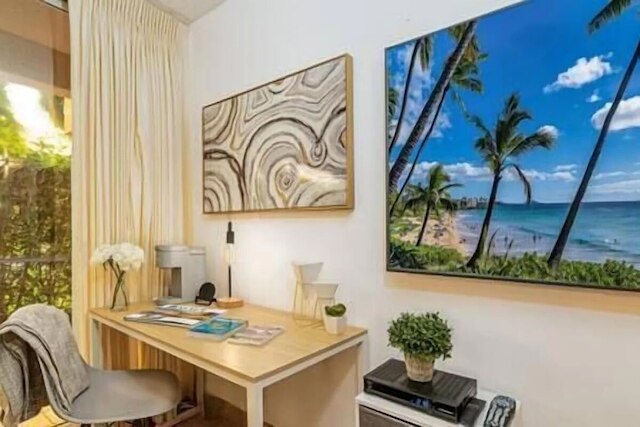 Signature Residences at Maui Banyan