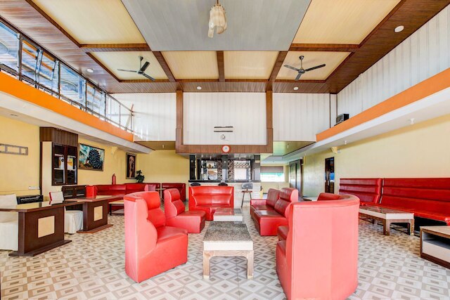 ダンセンター S ホテル