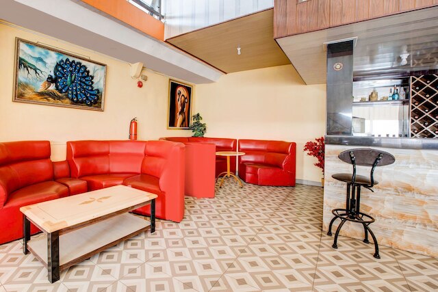 ダンセンター S ホテル