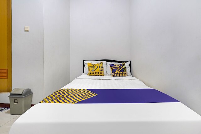 SPOT ON 91221 ポンドック NSN シャリア