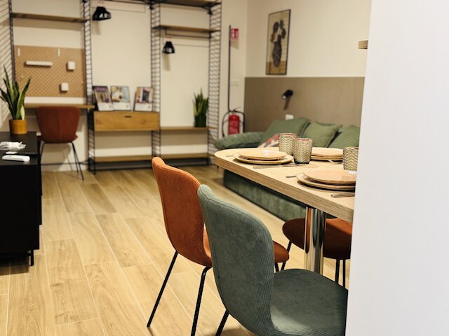 Bari Central Station-Vimini Like a Local