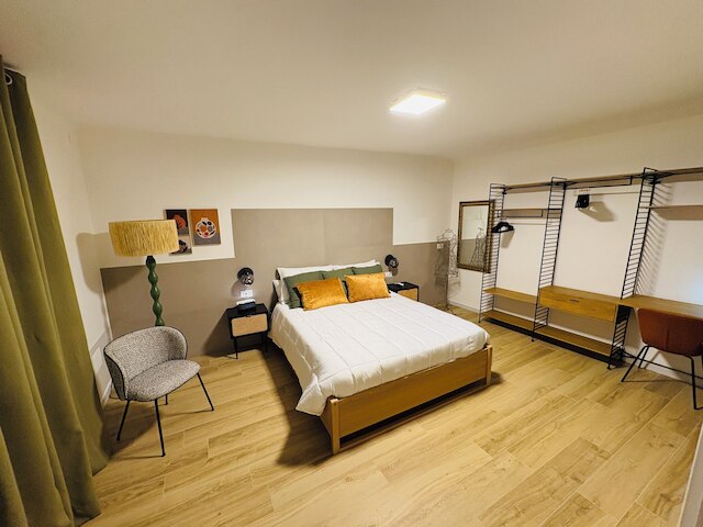 Bari Central Station-Vimini Like a Local