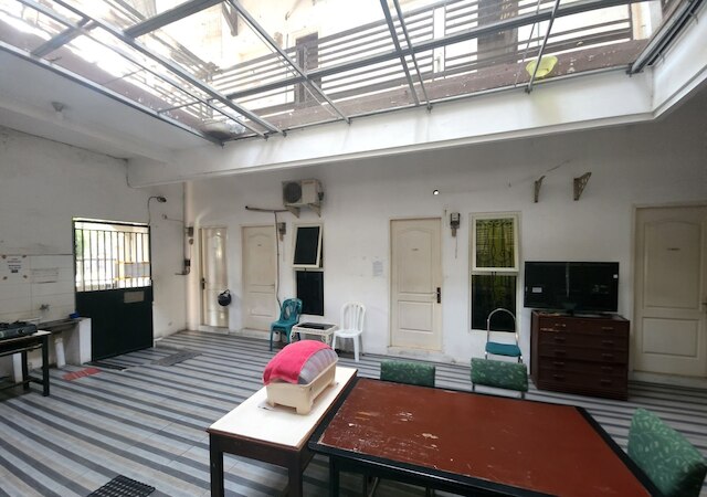 ホテル O サガラ ホームステイ ルンクット