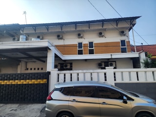 Hotel O Sagara Homestay Rungkut