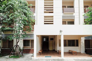 Thongpoon Apartment