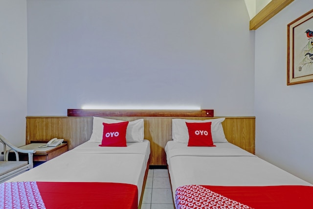 OYO 94726 アステリア タラガ ボダス