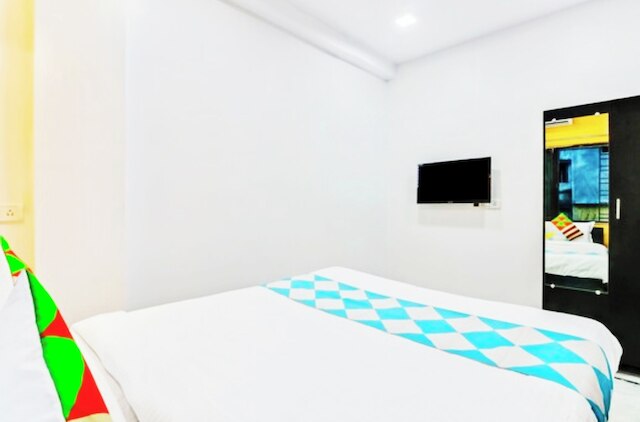 ホテル M M ホームステイ ハウラー