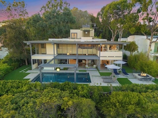 Solara Point - Sunset to Skyline With Pool & Epic Views