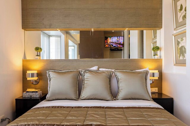 Luxurious Studio in Mckinley Hill With City View