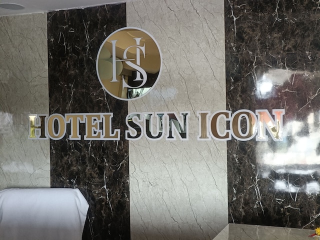 Hotel Sun Icon