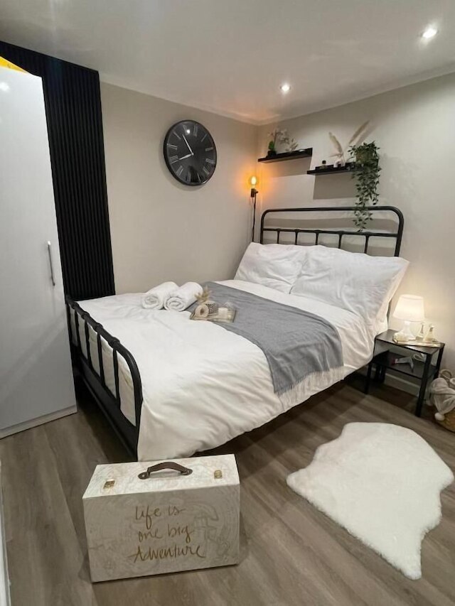 マンチェスター モダン シグネチャー スタジオ