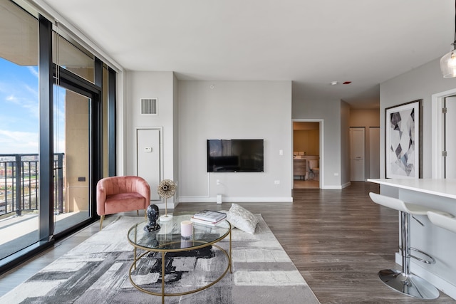 River North 2BR High Ceilings Comfort