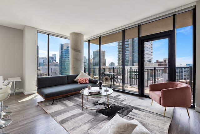 River North 2BR High Ceilings Comfort