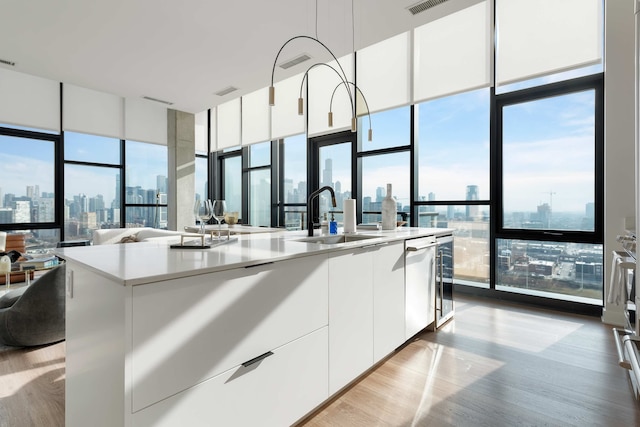 Penthouse Near Fulton Market 3BR Luxury