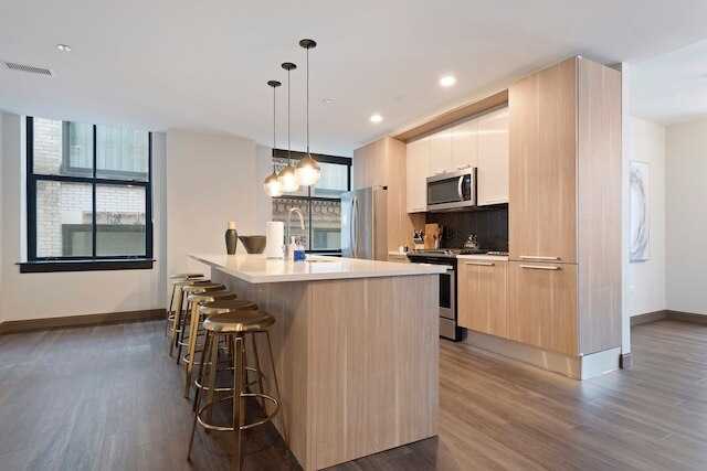 Urban Retreat 2BR Resort Amenities Downtown