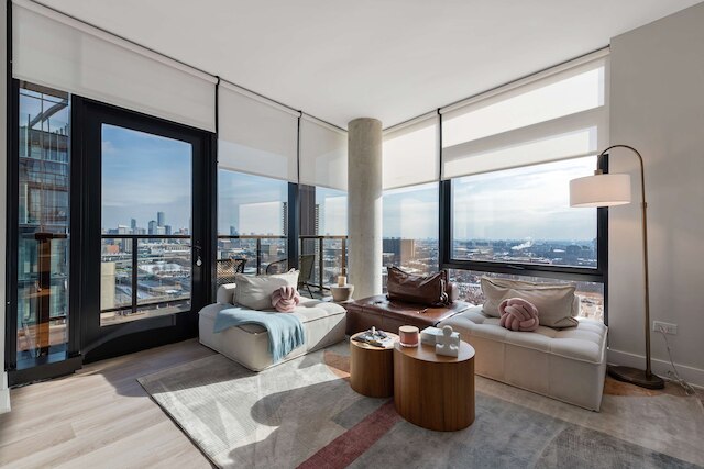 Unforgettable Stay High End 2BR Easy City Access