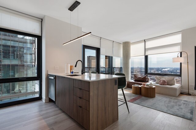 Unforgettable Stay High End 2BR Easy City Access