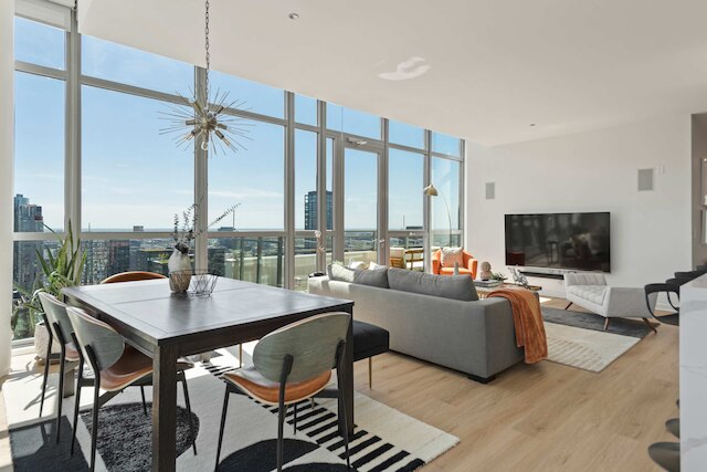 Designer 3BR PH Near Fulton Market