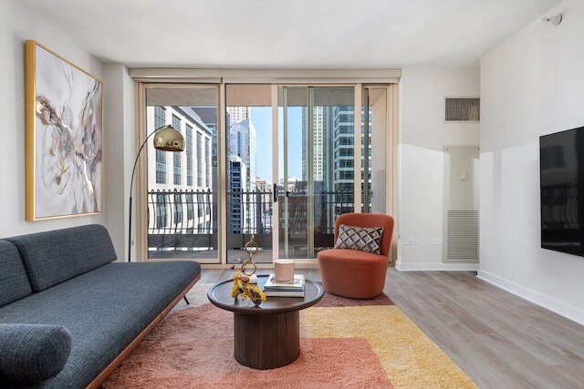 Michigan Ave 2BR Balcony Exclusive Access