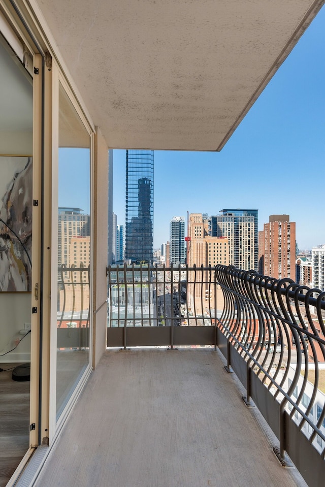 Michigan Ave 2BR Balcony Exclusive Access