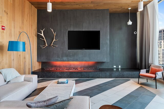 Gold Coast Retreat Skyline Views Walkable