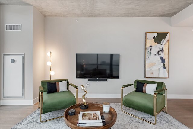 West Loop High-end 2BR Walkable City Views