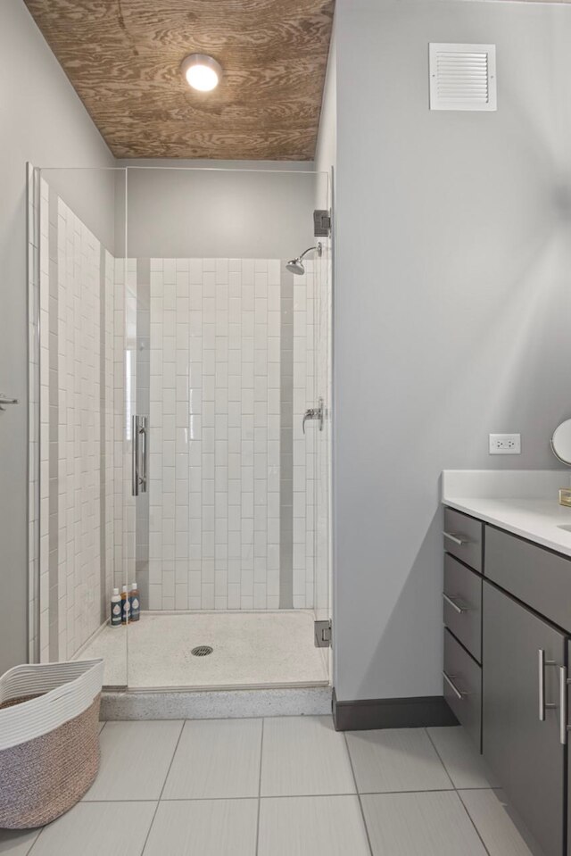 Loop City Views 2BR Apt Near Riverwalk