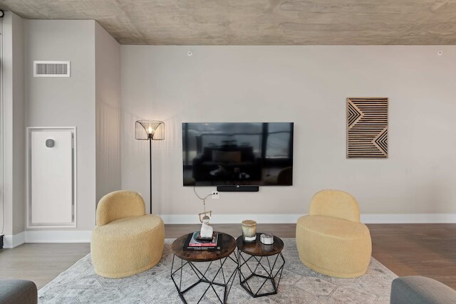 West Loop Duo 2 Stylish 2brs Walk to Dining