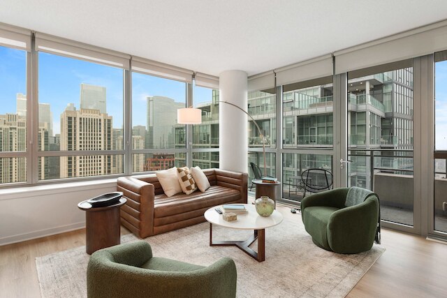 Brand-new 3BR City Views Prime West Loop Spot