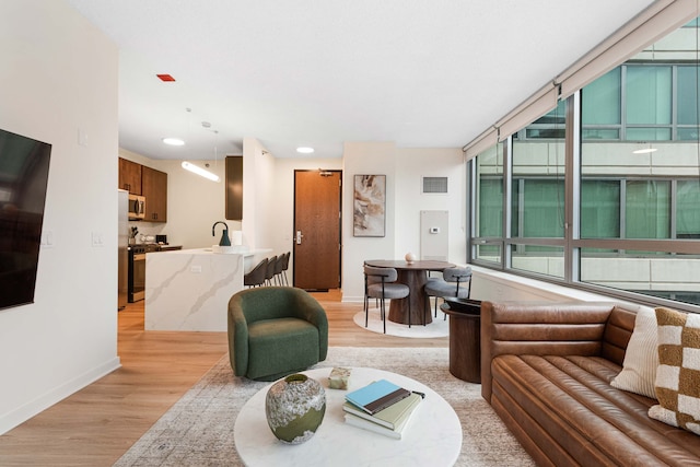 Fulton Group Stay 2 Apartments Skyline Views