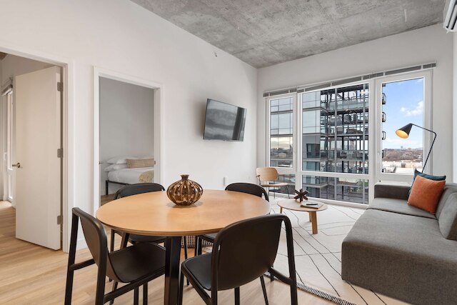 4BR Lincoln Park Getaway Steps to Red Line