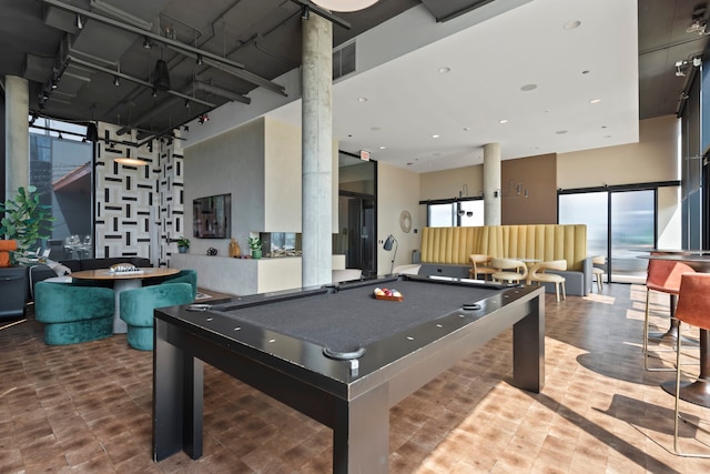 Fulton Market Penthouse 4BR Family Fun Views